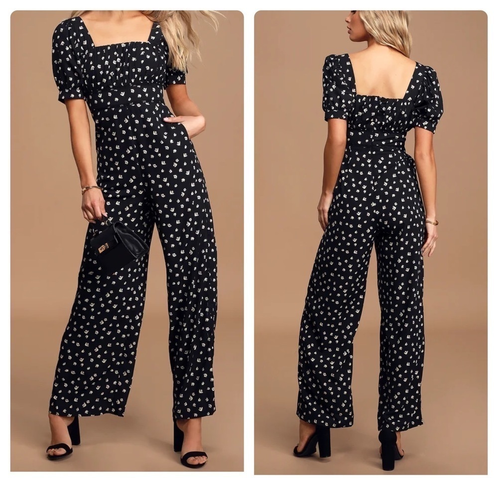 Lulu's Black Puff-Sleeve Floral Square-Neck Jumpsuit